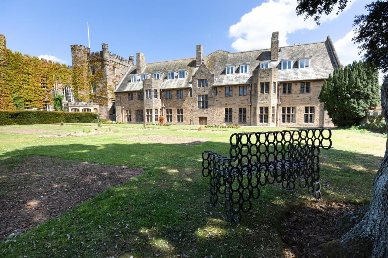 Sneaton Castle Hotel