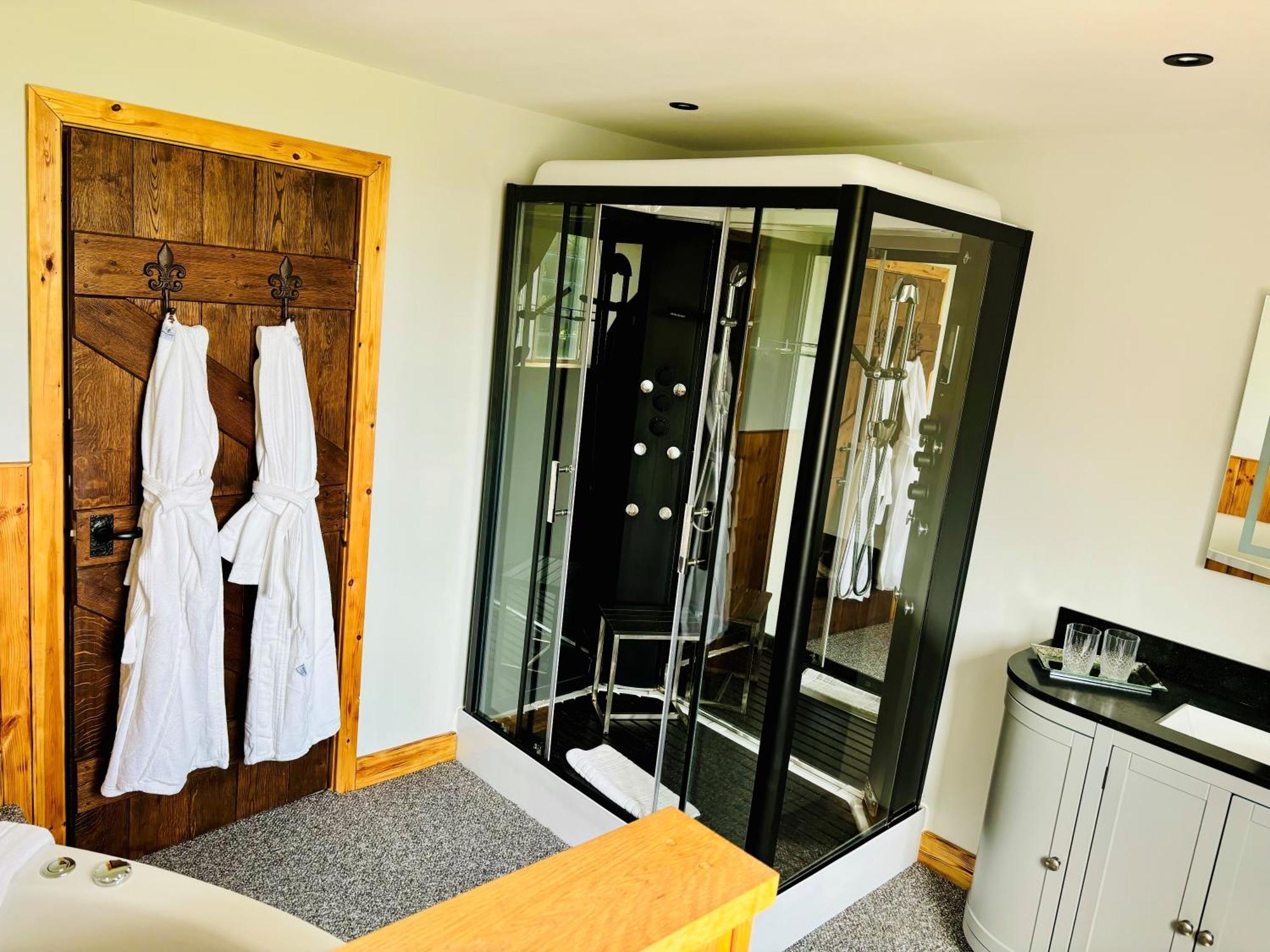 Sneaton Castle Hotel *
