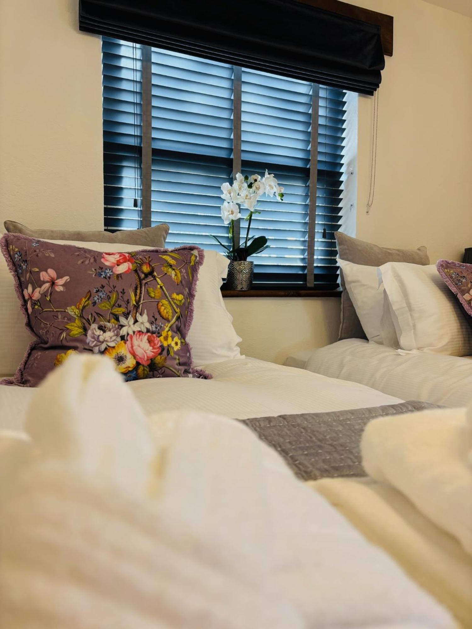 Sneaton Castle Hotel *
